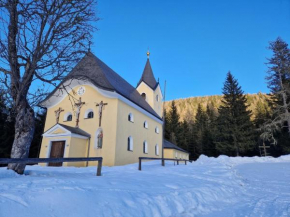 Apartment in St Lambrecht near ski area